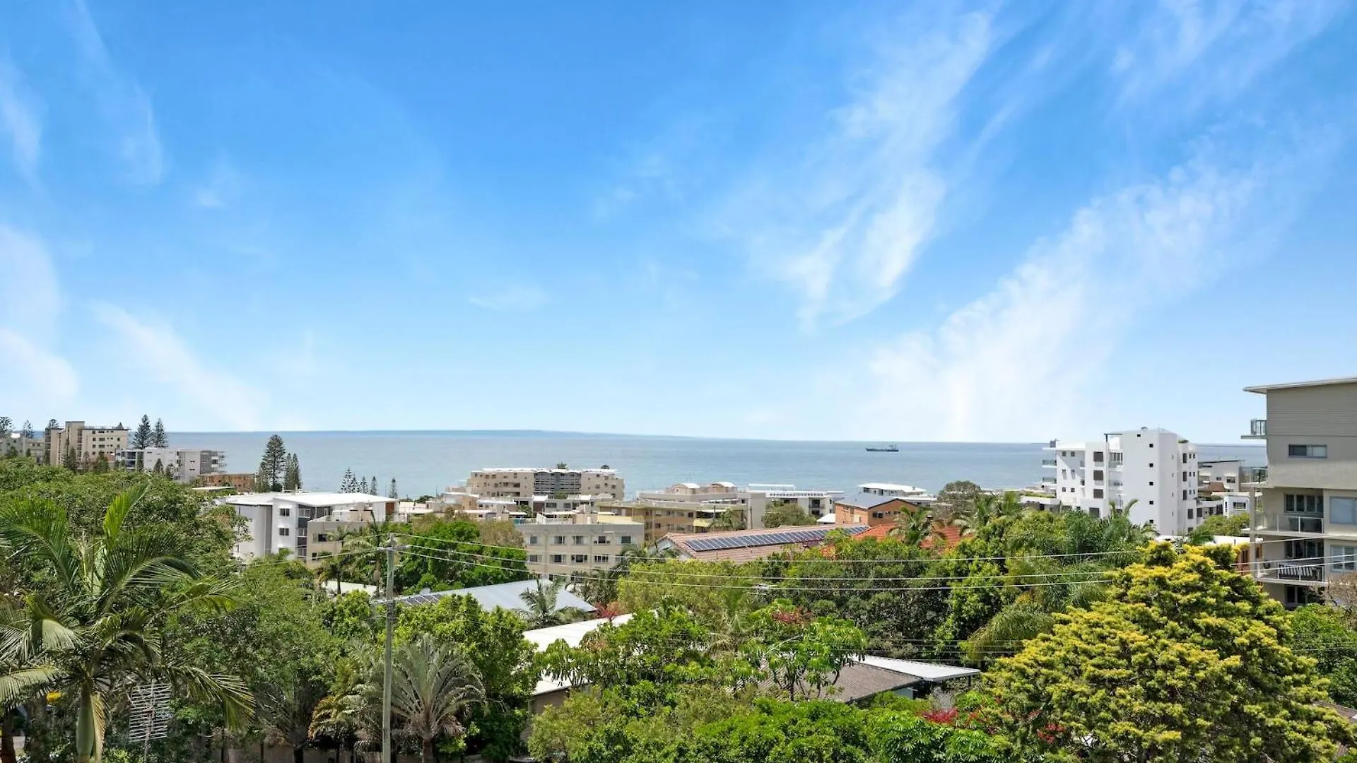 Spacious 2 Bedroom Apartment With Ocean Views Caloundra 0*,  Australia