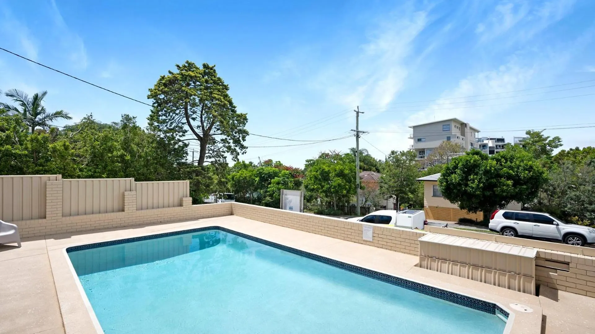 Spacious 2 Bedroom Apartment With Ocean Views Caloundra